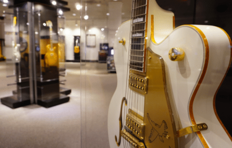 california museum guitar exhibit